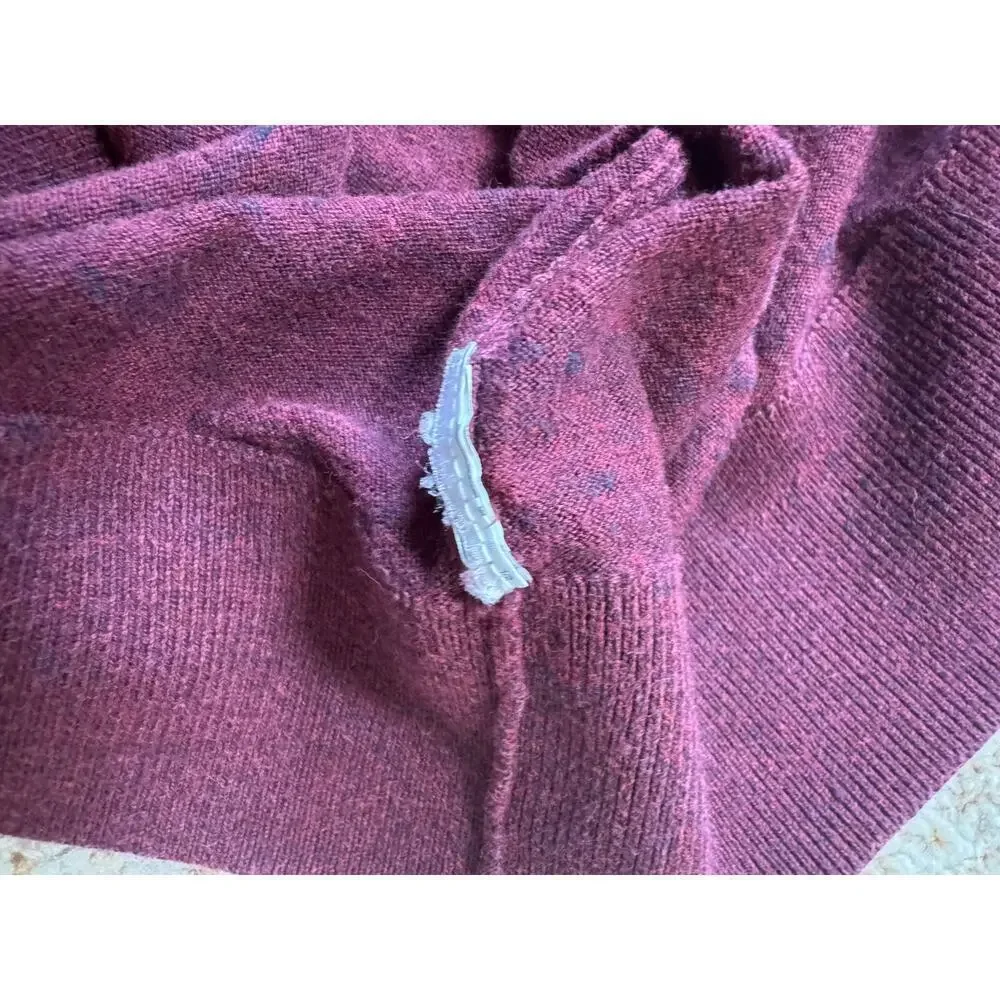 GAP pullover Crewneck, Lightweight, Cotton Blend sweater, Men's size LG; Maroon